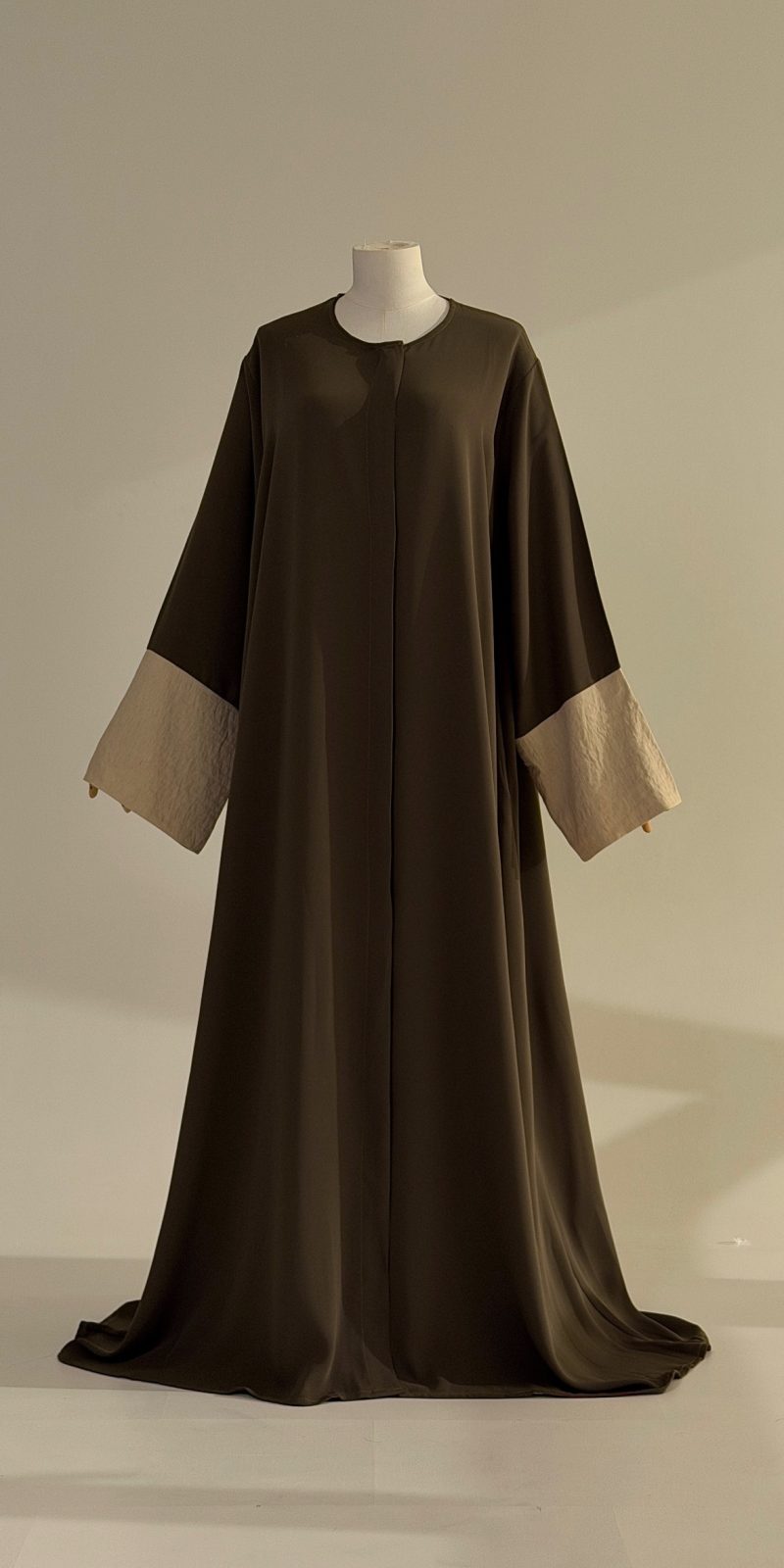 Abaya AYNAA olive Brown – Image 8