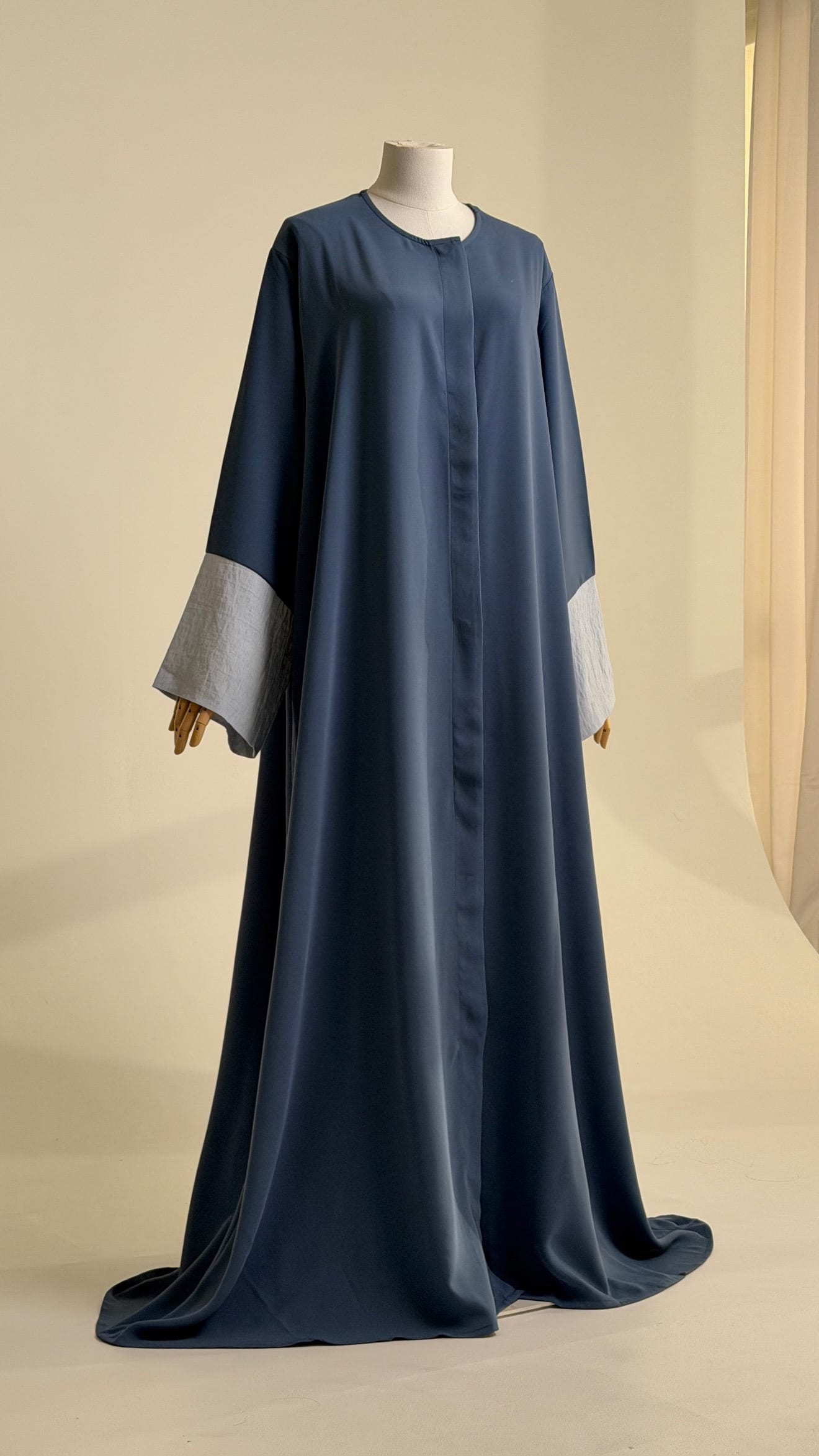 Abaya AYNAA blue – Image 4