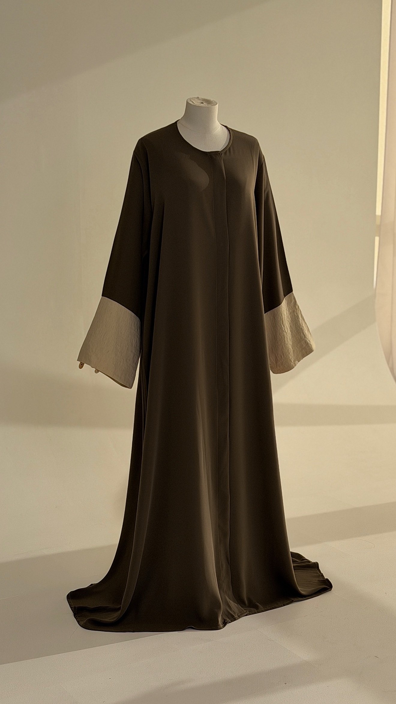 Abaya AYNAA olive Brown – Image 6