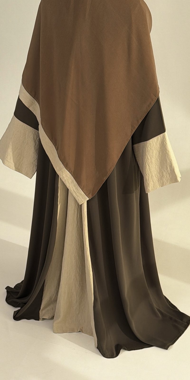 Abaya AYNAA olive Brown – Image 9